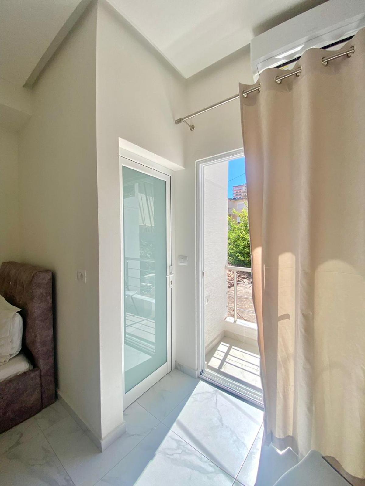 Vila Kleopatra Sarandë Exterior foto